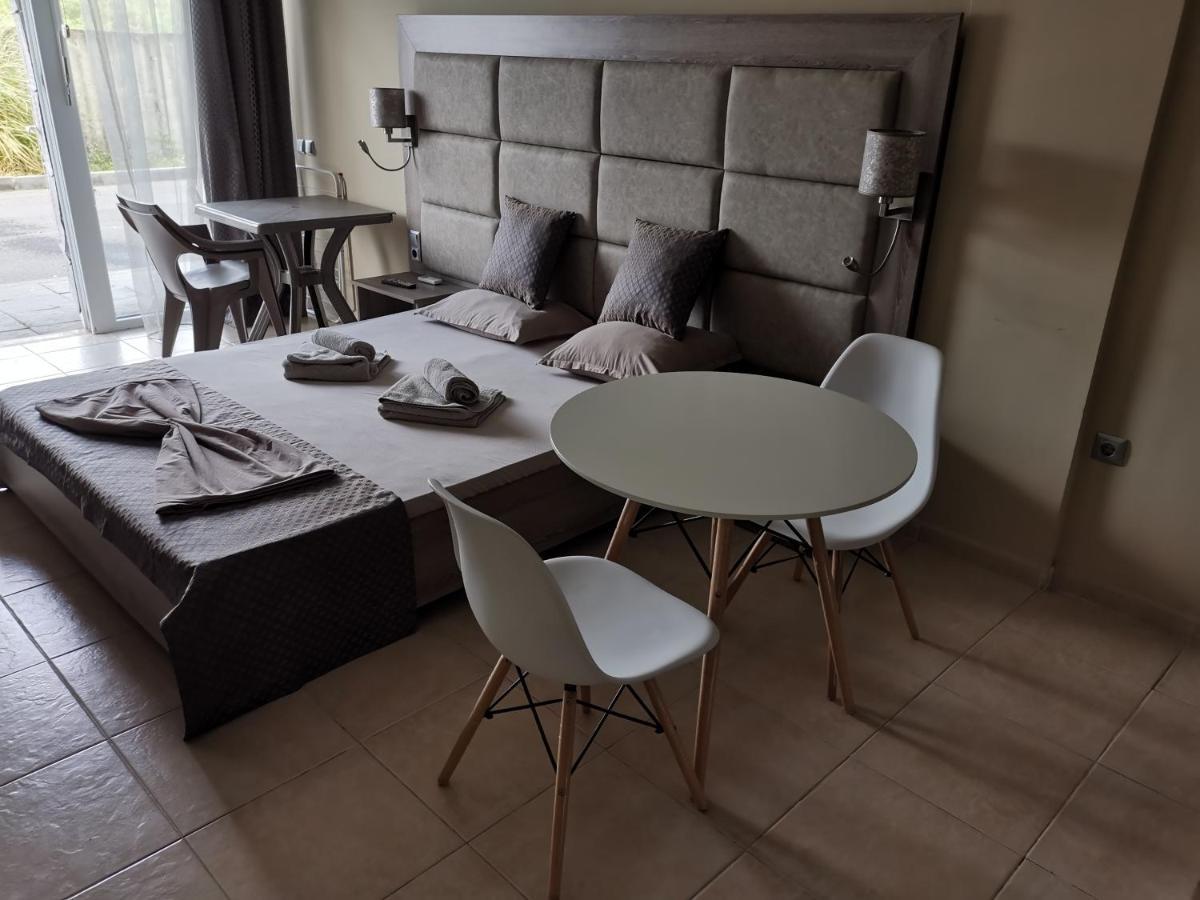 Miraggio Holiday Apartments Pomorie Esterno foto